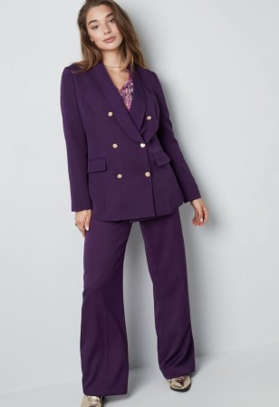 Oversized blazer gold buttons purple